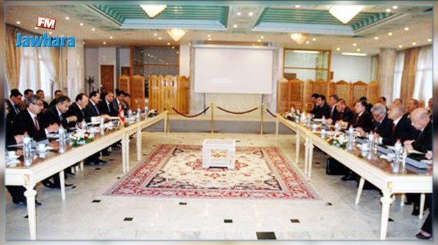 افتتاح أشغال لجنة المتابعة التونسية الجزائرية