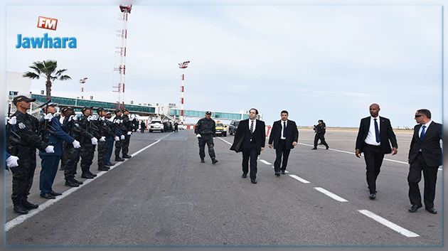 امكانية فتح خط جوي بين جربة والجزائر