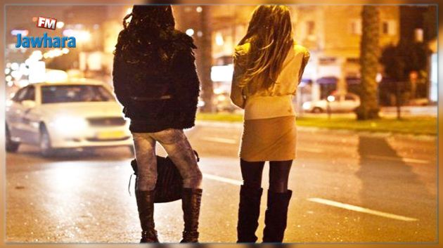 الإطاحة بشبكة دعارة في حي الرياض