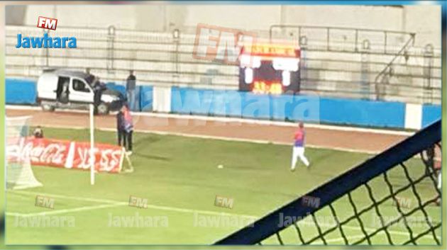 خطأ في السبورة اللامعة يثير إحتجاج الجماهير الكامرونية