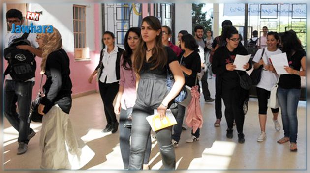 أكثر الطلبة والمتخرجين من الجامعات التونسية إناث