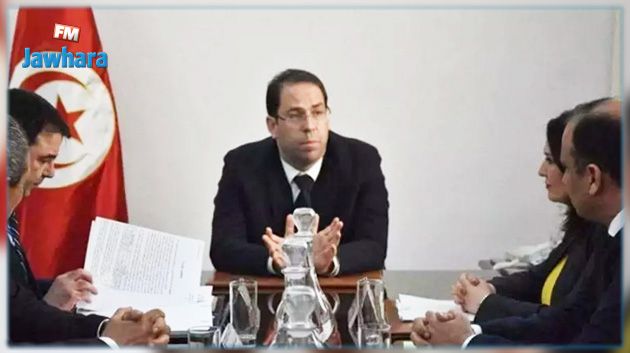 رئيس الحكومة يهدد بايقاف نشاط البطولة