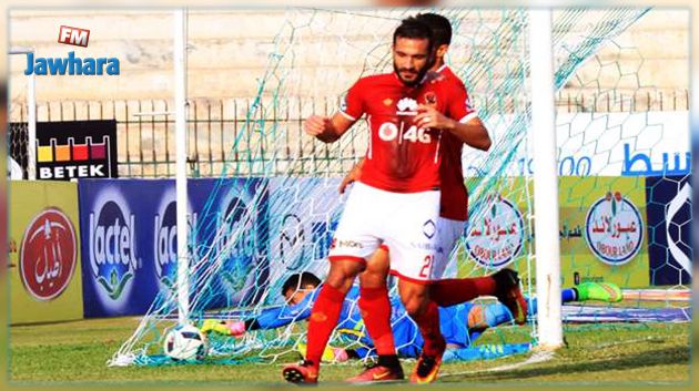علي معلول يتوج مع الأهلي بلقب الدوري المصري