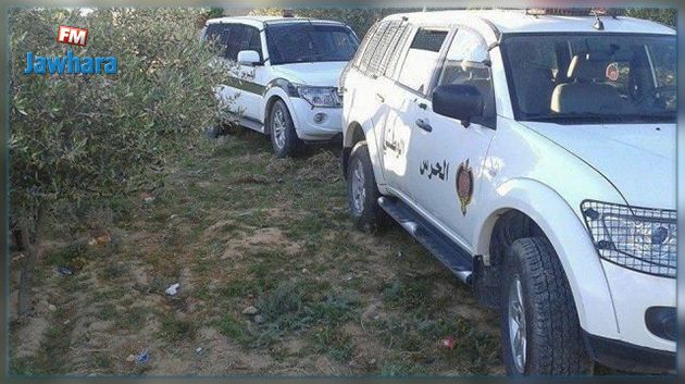 توزر : القبض على شخصين بصدد تهريب سيارة مسروقة