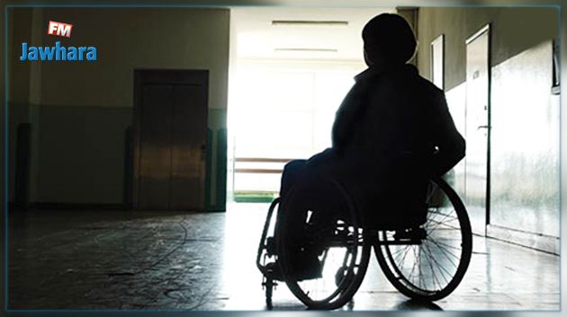 منحة شهرية لكل من يكفل شخصا معوقا دون سند