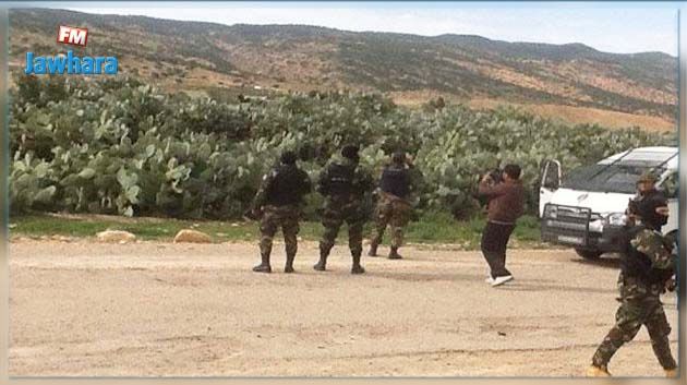 ارهابيون يختطفون شابا لإرغامه على ارشادهم على مناطق تمركز الأمن والجيش