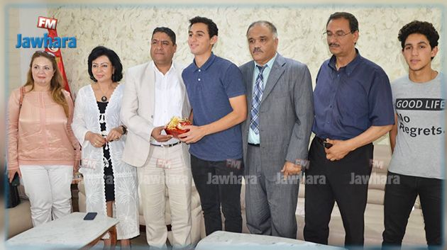 محمد أمين بن كريم.. الأول وطنيا في شعبة الإعلامية