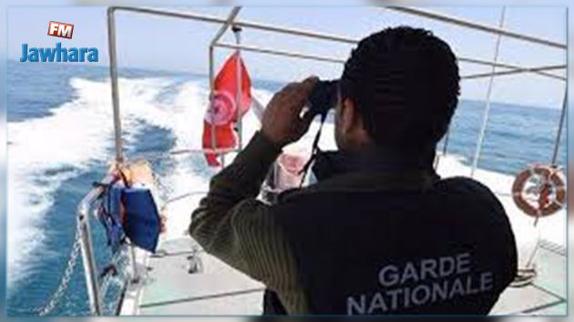 المنستير : إيقاف 3 أشخاص على متن قارب حاولوا الإبحار نحو ايطاليا