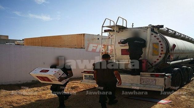 مدنين : حجز كمية كبيرة من السجائر داخل صهريج شاحنة