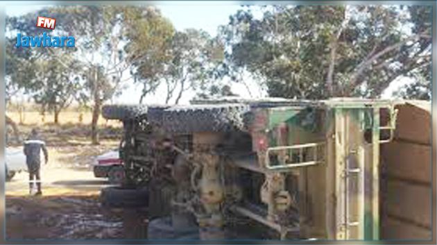 تطاوين : إصابة 6 عسكريين في انقلاب شاحنة عسكرية 