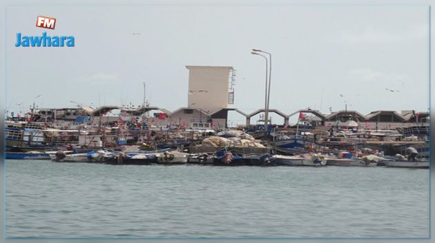 نحو منع مركب أوروبي من دخول المياه الإقليمية التونسية 