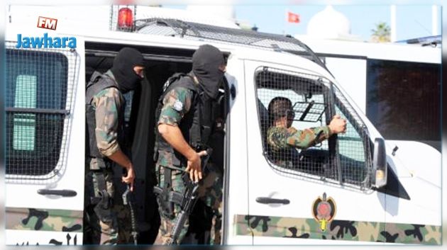 القبض على عنصر إرهابي في عملية القصرين