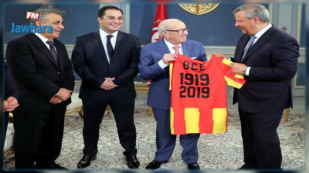 رئيس الجمهورية يكرم الترجي بعد حصوله على لقب البطولة العربية (فيديو)