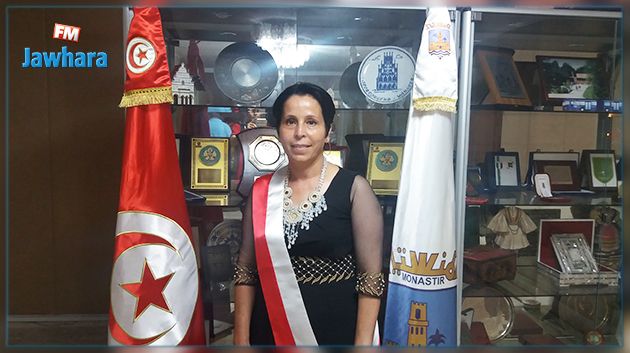 أول إمرأة تشرف على ابرام عقد زواج في بلدية المنستير