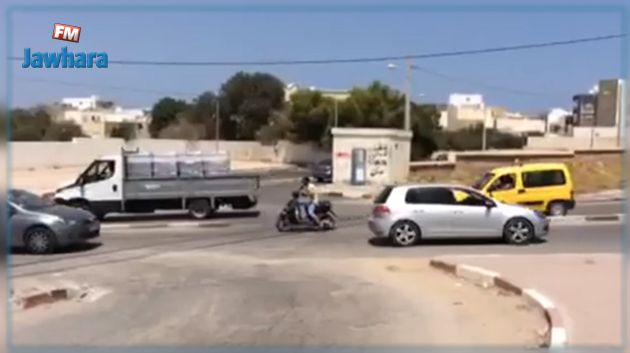 الرادار : اصطدام قطار بسيارة أجرة على مستوى تقاطع سكة جوهرة 