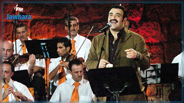 نور مهنا يحيي حفله في قرطاج جالسا ؟