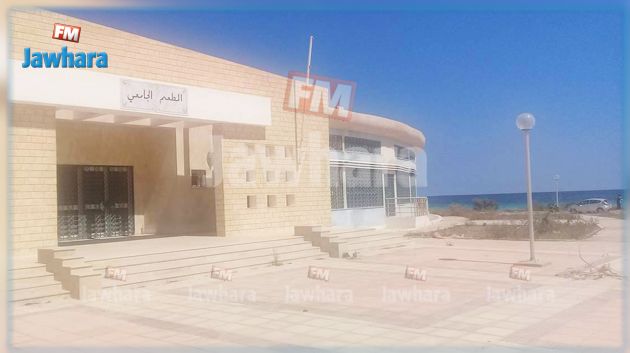 المطعم الجامعي برجيش جاهز للاستغلال منذ 2014 لكنه لم يفتح !