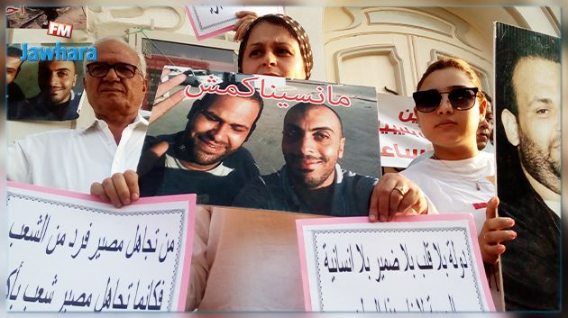 3 سنوات منذ اختطافه : والدة نذير القطاري تندد بتهاون الحكومة 