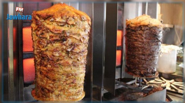 وزارة التجارة توضح بخصوص بيع الشاورما بلحوم قطط في مطعم  بالمنار