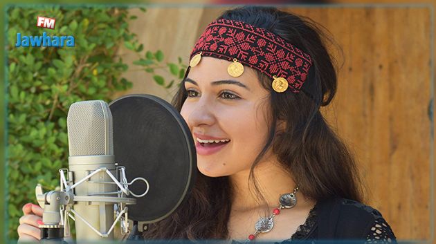 سحر مزيد : تونسية تبدع في مزج أغان تونسية وأجنبية وتنال آلاف المتابعات