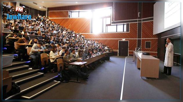 استدعاء  أساتذة جامعيين للتحقيق معهم  في 