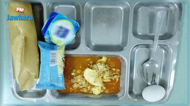 تلاميذ المعهد الثانوي بالوسلاتية يدخلون في إضراب جوع 