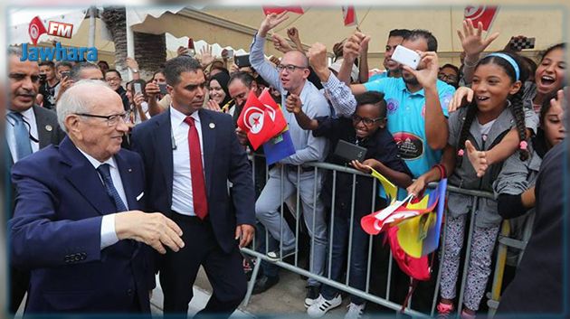 ولي : لم أرسل ابني إلى مدرسته لأجده بعد ساعات.. يصفق للرئيس