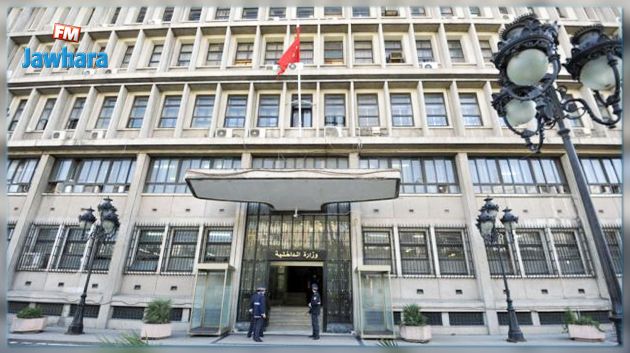 وزارة الداخلية تحذّر من صفحات وهمية منسوبة إلى وزيرها لطفي ابراهم