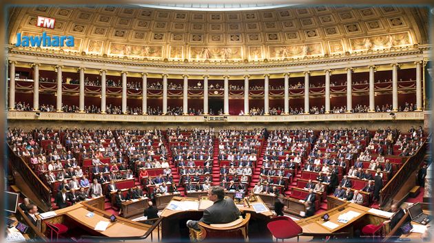 البرلمان الفرنسي يصادق رسميا على قانون الإرهاب المثير للجدل
