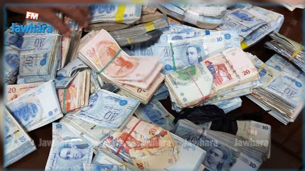 قفصة : إيقاف وسيط هجرة سرّية بحوزته 91 الف دينار