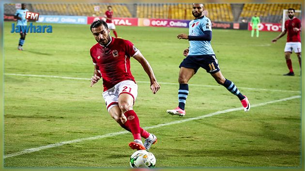 الأهلي المصري يحدد طبيعة إصابة علي معلول