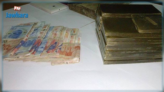 أريانة والمنستير : إلقاء القبض على مُروّجي مخدّرات وحجز مبالغ ماليّة متفاوتة