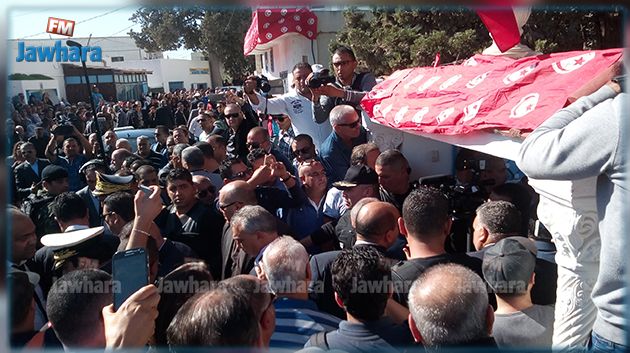 تشييع جثمان الشهيد رياض بروطة إلى مثواه الأخير (صور)