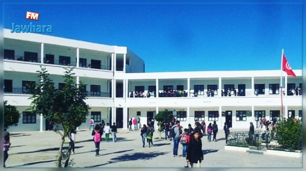 وقفة احتجاجية : المعهد الثانوي ابن أبي ضياف دون ماء منذ 10 أيام