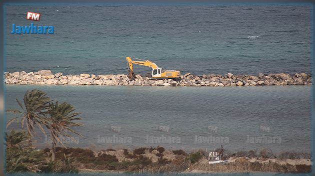 سوسة : أشغال في عرض البحر ..ما الحكاية ؟