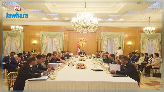 رئيس الحكومة يوصي بمواصلة حملة ضرب الاحتكار