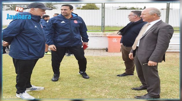 النجم الساحلي: شرف الدين يعقد حاليا جلسة تقييمية مع فيلود والزواغي مساعدا ثانيا