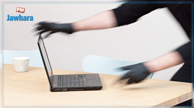 سرقة حاسوب يحوي أسرارا عسكرية من بيت أحد العسكريين.. والقبض على المتورط 