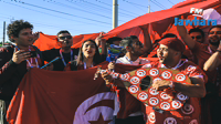 الجماهير التونسية تجتاح  ملعب أرينا فولقوقراد