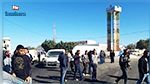 بعد منعهم من التزوّد بالمحروقات من ليبيا : محتجون يقطعون حركة المرور في بن قردان 
