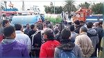 أصحاب المعاصر في السواسي يحتجون على منعهم من سكب مادة المرجين