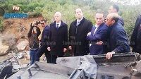 قيس سعيد و يوسف الشاهد يصلان مكان حادث إنقلاب الحافلة