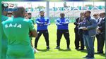 وصول لسعد جردة الشابي لمقر تدريبات الرجاء البيضاوي و امضاءه للعقد (فيديو) 