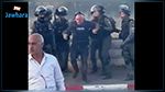 شاهد.. قوات الاحتلال تعتدي على مراسل CNN