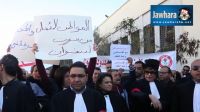 سوسة: المحامون في مسيرة تضامنية مع زميلهم عادل الرويسي