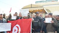 وقفة احتجاجية لأعوان الأمن أمام إقليم الحرس بالمنستير