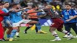 ماذا حصل بين ووكر وميلو عقب نهاية مواجهة مانشستر سيتي و فلومينينسي؟