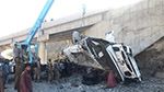 مقتل 27 شخصًا إثر سقوط حافلة ركاب في واد بباكستان