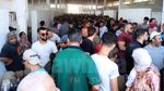 شركة اللحوم: ازدحام كبير.. استياء في صفوف المواطنين.. و 'القشاّرة' في الموعد (صور)