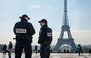 الشرطة الفرنسية تعتقل مؤثرا جزائريا